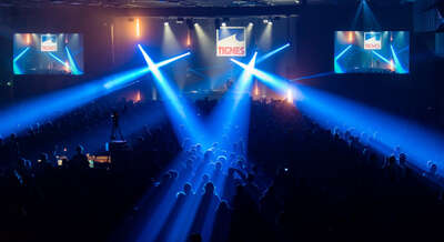 Foule pour un concert à Tignespace